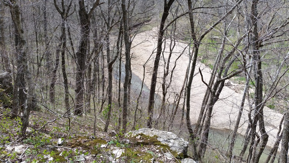 beutiful bluffs  oustanding rock outcroppings overlook the quiver river.