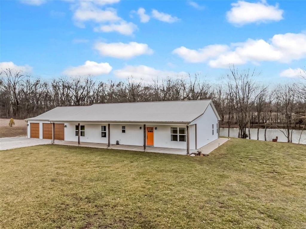 55 Big Lead Creek Lane 