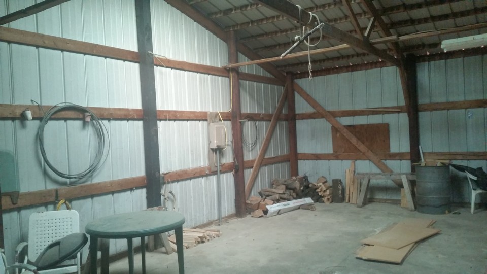 inside 30x40 mortan building