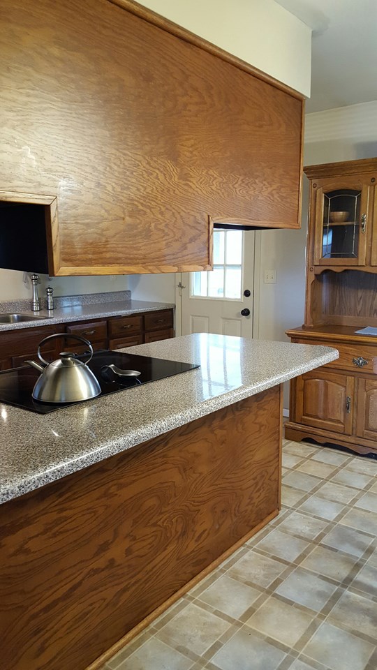 breakfast bar.